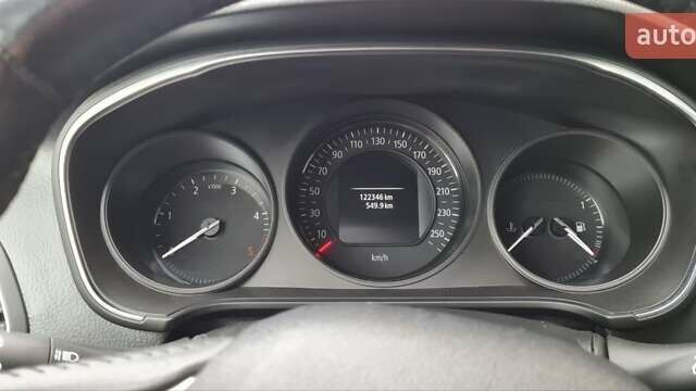 Черный Рено Меган, объемом двигателя 1.5 л и пробегом 122 тыс. км за 12800 $, фото 21 на Automoto.ua