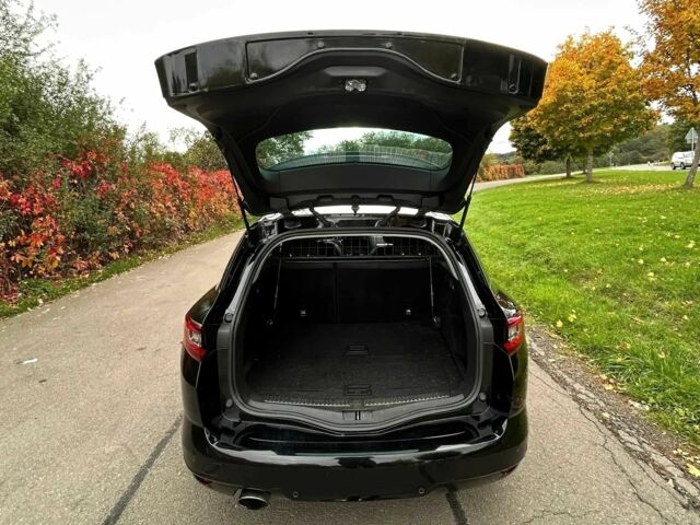 Чорний Рено Меган, об'ємом двигуна 1.3 л та пробігом 43 тис. км за 11000 $, фото 6 на Automoto.ua