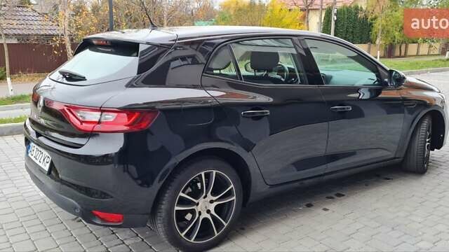 Черный Рено Меган, объемом двигателя 1.5 л и пробегом 122 тыс. км за 12800 $, фото 7 на Automoto.ua