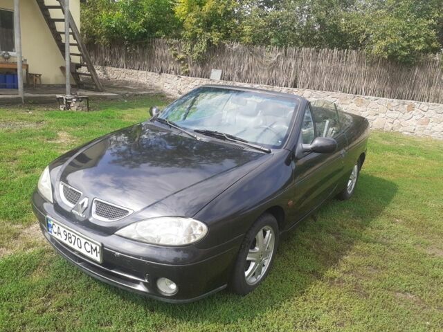 Черный Рено Меган, объемом двигателя 1.6 л и пробегом 200 тыс. км за 2400 $, фото 6 на Automoto.ua