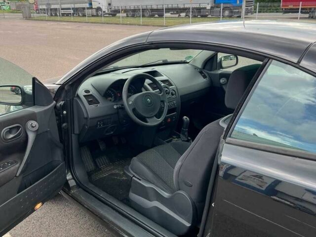 Черный Рено Меган, объемом двигателя 1.6 л и пробегом 77 тыс. км за 5300 $, фото 17 на Automoto.ua