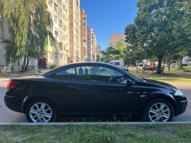 Черный Рено Меган, объемом двигателя 1.6 л и пробегом 77 тыс. км за 5300 $, фото 2 на Automoto.ua