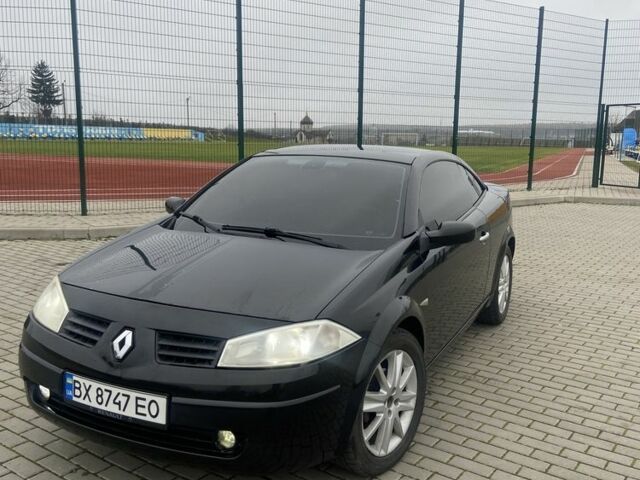 Чорний Рено Меган, об'ємом двигуна 2 л та пробігом 196 тис. км за 4400 $, фото 1 на Automoto.ua