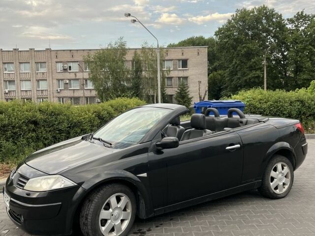 Черный Рено Меган, объемом двигателя 1.9 л и пробегом 147 тыс. км за 5000 $, фото 1 на Automoto.ua