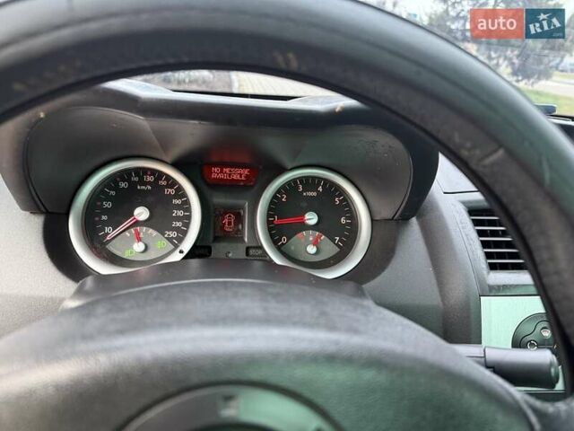 Чорний Рено Меган, об'ємом двигуна 1.9 л та пробігом 308 тис. км за 2200 $, фото 4 на Automoto.ua