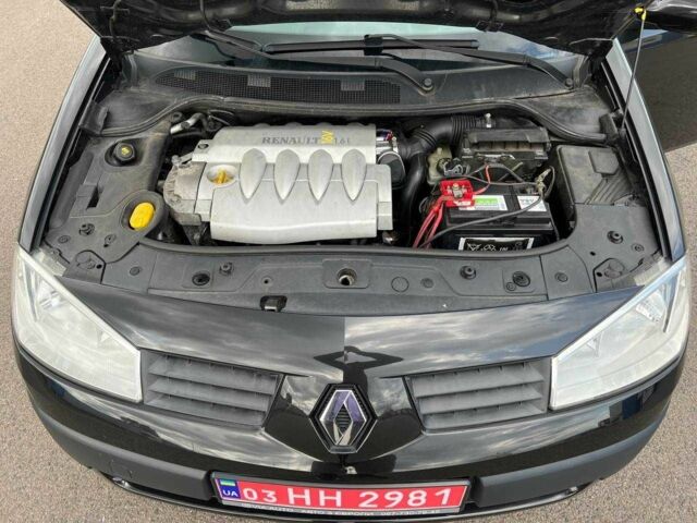 Черный Рено Меган, объемом двигателя 1.6 л и пробегом 77 тыс. км за 5300 $, фото 14 на Automoto.ua