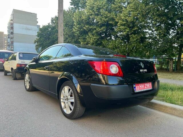 Черный Рено Меган, объемом двигателя 1.6 л и пробегом 77 тыс. км за 5300 $, фото 4 на Automoto.ua