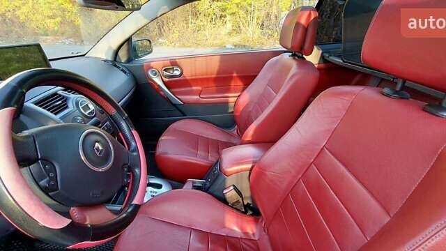 Черный Рено Меган, объемом двигателя 1.9 л и пробегом 247 тыс. км за 6000 $, фото 28 на Automoto.ua