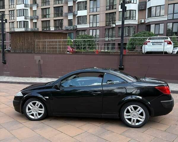 Черный Рено Меган, объемом двигателя 2 л и пробегом 200 тыс. км за 5200 $, фото 6 на Automoto.ua