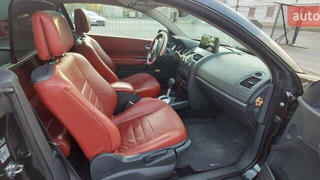 Черный Рено Меган, объемом двигателя 1.9 л и пробегом 247 тыс. км за 6000 $, фото 18 на Automoto.ua