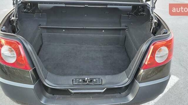 Черный Рено Меган, объемом двигателя 1.9 л и пробегом 247 тыс. км за 6000 $, фото 6 на Automoto.ua