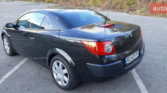 Черный Рено Меган, объемом двигателя 1.9 л и пробегом 247 тыс. км за 6000 $, фото 9 на Automoto.ua