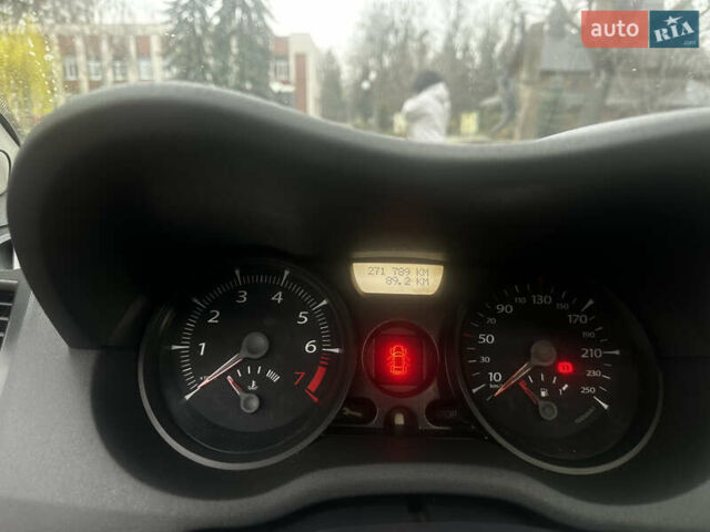 Чорний Рено Меган, об'ємом двигуна 1.6 л та пробігом 271 тис. км за 5200 $, фото 5 на Automoto.ua