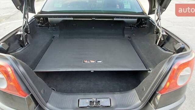 Черный Рено Меган, объемом двигателя 1.9 л и пробегом 247 тыс. км за 6000 $, фото 5 на Automoto.ua