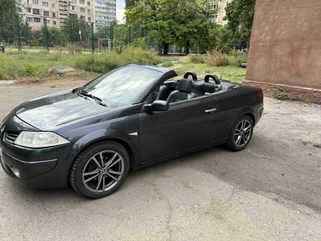 Черный Рено Меган, объемом двигателя 1.46 л и пробегом 247 тыс. км за 34999 $, фото 7 на Automoto.ua