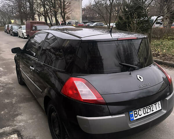 Черный Рено Меган, объемом двигателя 1.5 л и пробегом 350 тыс. км за 2499 $, фото 4 на Automoto.ua