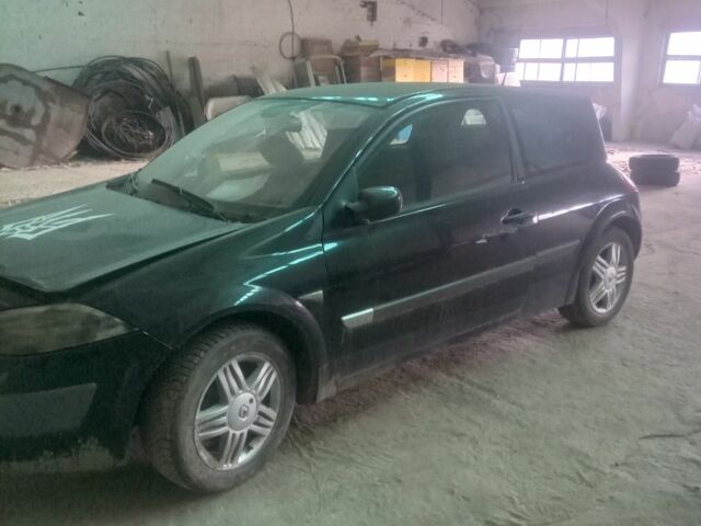 Черный Рено Меган, объемом двигателя 0 л и пробегом 344 тыс. км за 550 $, фото 1 на Automoto.ua