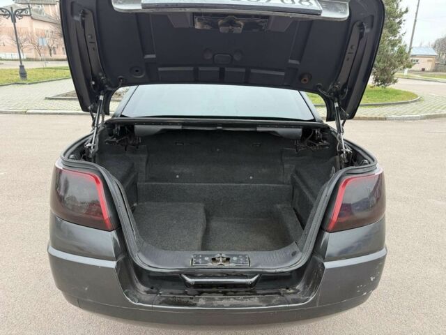 Черный Рено Меган, объемом двигателя 0 л и пробегом 308 тыс. км за 2200 $, фото 4 на Automoto.ua