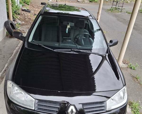 Черный Рено Меган, объемом двигателя 1.39 л и пробегом 257 тыс. км за 4400 $, фото 3 на Automoto.ua