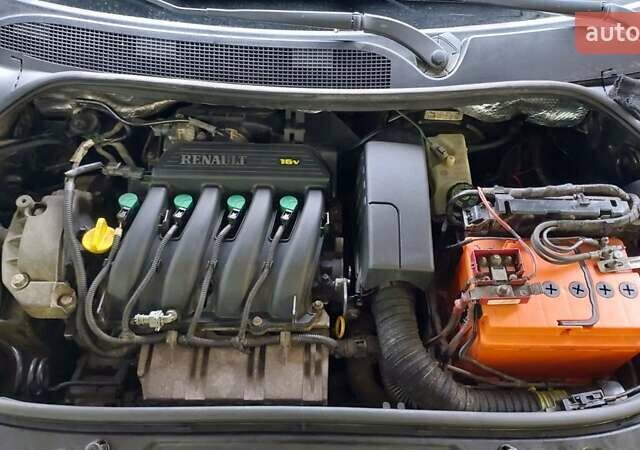 Черный Рено Меган, объемом двигателя 1.39 л и пробегом 257 тыс. км за 4400 $, фото 7 на Automoto.ua