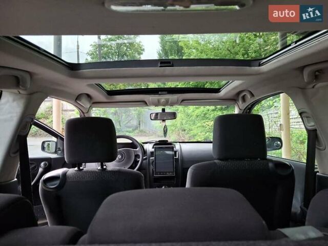 Черный Рено Меган, объемом двигателя 1.39 л и пробегом 257 тыс. км за 4400 $, фото 2 на Automoto.ua