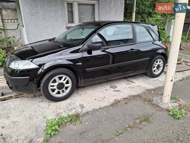 Черный Рено Меган, объемом двигателя 1.39 л и пробегом 257 тыс. км за 4400 $, фото 13 на Automoto.ua