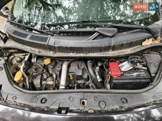 Черный Рено Меган, объемом двигателя 1.46 л и пробегом 388 тыс. км за 5300 $, фото 8 на Automoto.ua