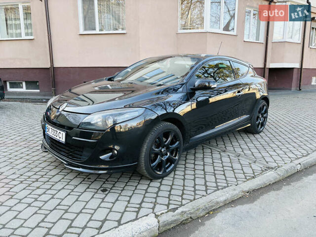 Чорний Рено Меган, об'ємом двигуна 2 л та пробігом 146 тис. км за 6799 $, фото 3 на Automoto.ua
