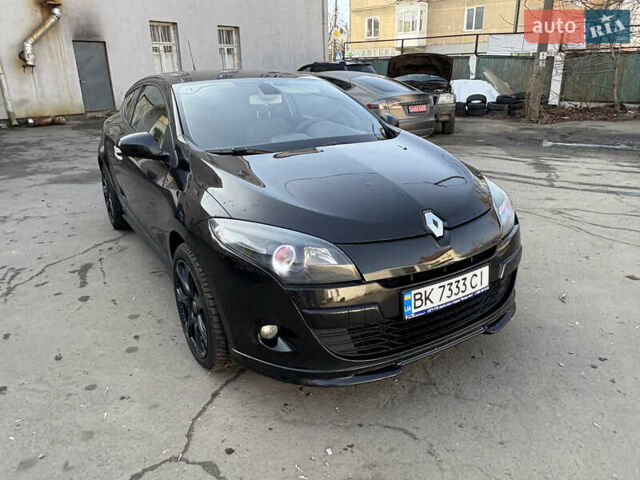 Чорний Рено Меган, об'ємом двигуна 2 л та пробігом 146 тис. км за 6799 $, фото 10 на Automoto.ua