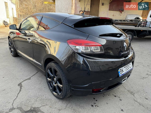 Чорний Рено Меган, об'ємом двигуна 2 л та пробігом 146 тис. км за 6799 $, фото 22 на Automoto.ua