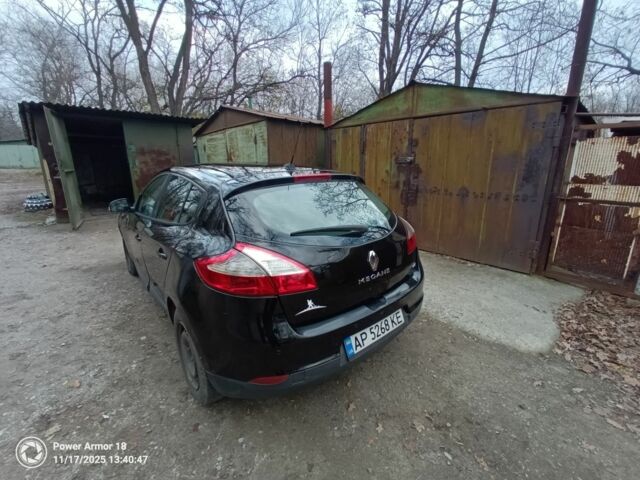 Чорний Рено Меган, об'ємом двигуна 1.5 л та пробігом 380 тис. км за 4950 $, фото 4 на Automoto.ua