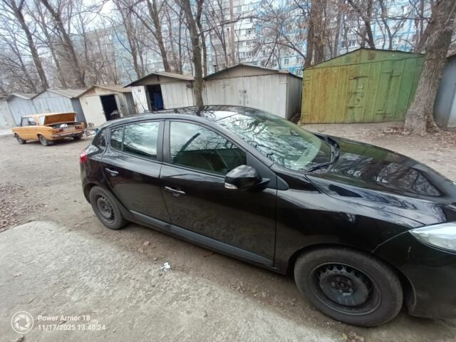Чорний Рено Меган, об'ємом двигуна 1.5 л та пробігом 380 тис. км за 4950 $, фото 2 на Automoto.ua