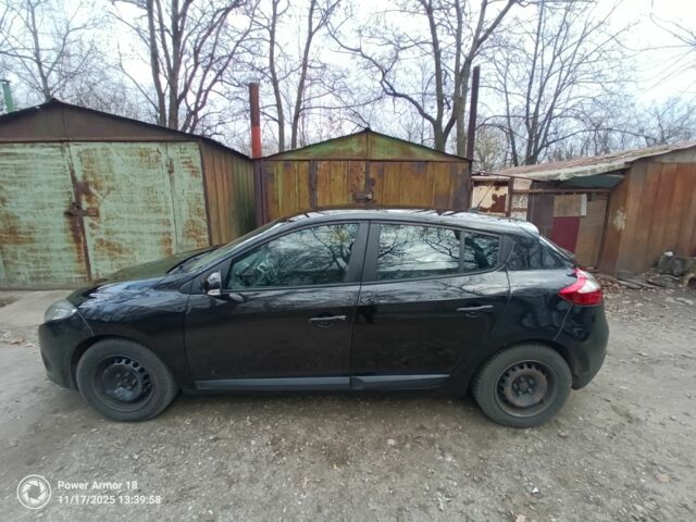 Чорний Рено Меган, об'ємом двигуна 1.5 л та пробігом 380 тис. км за 4950 $, фото 3 на Automoto.ua