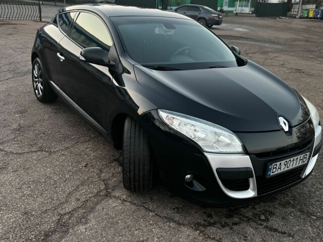 Черный Рено Меган, объемом двигателя 1.5 л и пробегом 250 тыс. км за 6800 $, фото 7 на Automoto.ua
