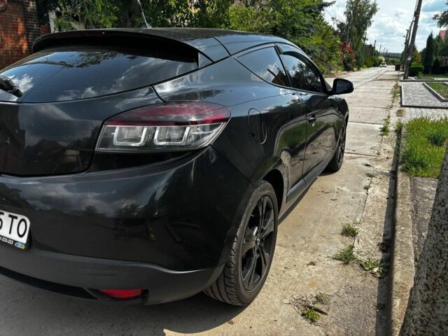 Черный Рено Меган, объемом двигателя 1.5 л и пробегом 308 тыс. км за 6300 $, фото 6 на Automoto.ua