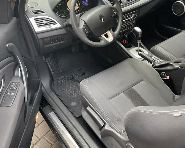 Черный Рено Меган, объемом двигателя 1.46 л и пробегом 278 тыс. км за 5950 $, фото 15 на Automoto.ua