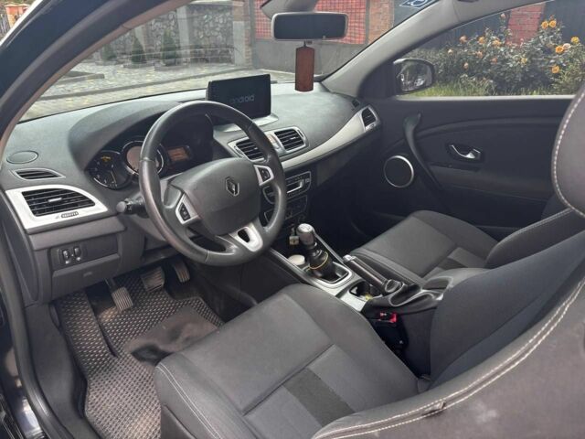 Черный Рено Меган, объемом двигателя 1.5 л и пробегом 308 тыс. км за 6300 $, фото 5 на Automoto.ua