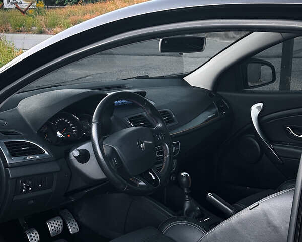 Чорний Рено Меган, об'ємом двигуна 2 л та пробігом 263 тис. км за 8500 $, фото 8 на Automoto.ua