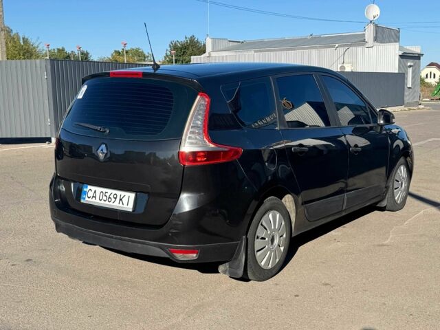 Рено Меган 2009 у Каменке на Automoto.ua Чорний Рено Меган, об'ємом двигуна 1.5 л та пробігом 253 тис. км за 6700 $, фото 4 на Automoto.ua