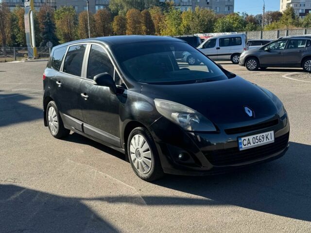 Рено Меган 2009 у Каменке на Automoto.ua Чорний Рено Меган, об'ємом двигуна 1.5 л та пробігом 253 тис. км за 6700 $, фото 2 на Automoto.ua