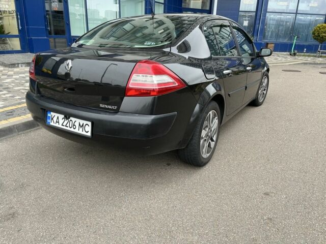Черный Рено Меган, объемом двигателя 2 л и пробегом 65 тыс. км за 4500 $, фото 3 на Automoto.ua