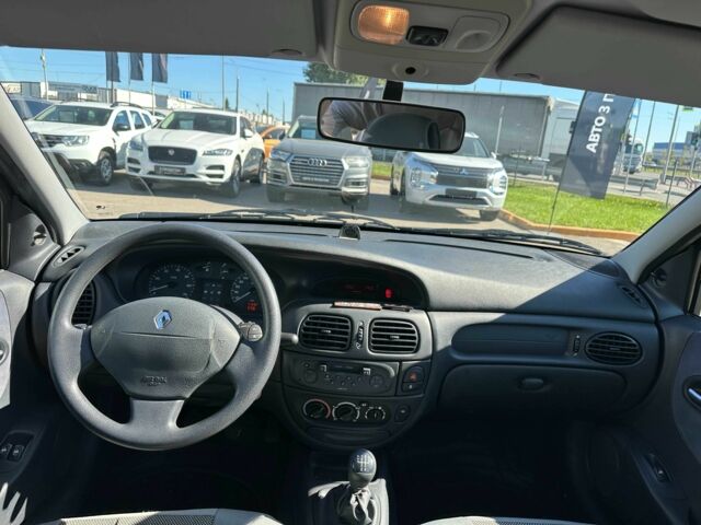 Черный Рено Меган, объемом двигателя 1.4 л и пробегом 71 тыс. км за 4500 $, фото 8 на Automoto.ua