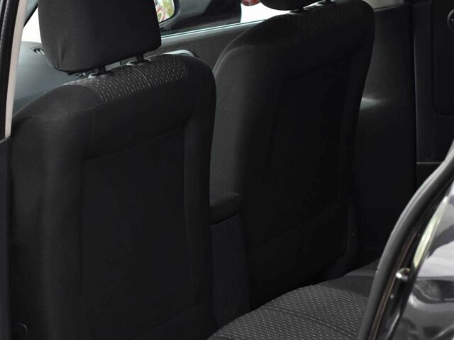 Черный Рено Меган, объемом двигателя 1.4 л и пробегом 281 тыс. км за 3650 $, фото 17 на Automoto.ua