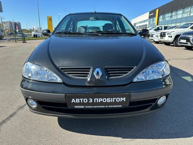 Черный Рено Меган, объемом двигателя 1.4 л и пробегом 71 тыс. км за 4500 $, фото 1 на Automoto.ua