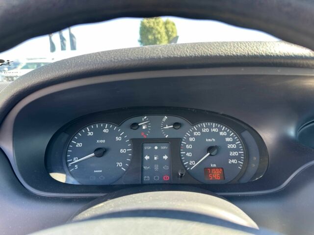 Черный Рено Меган, объемом двигателя 1.4 л и пробегом 71 тыс. км за 4500 $, фото 9 на Automoto.ua