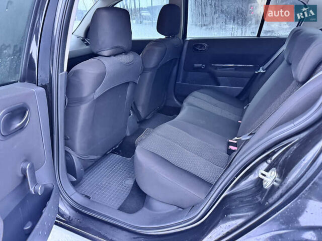 Чорний Рено Меган, об'ємом двигуна 1.4 л та пробігом 233 тис. км за 3500 $, фото 11 на Automoto.ua