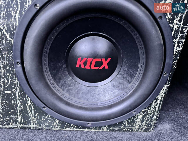 Чорний Рено Меган, об'ємом двигуна 1.39 л та пробігом 233 тис. км за 2999 $, фото 11 на Automoto.ua