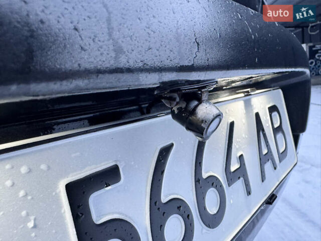 Чорний Рено Меган, об'ємом двигуна 1.39 л та пробігом 233 тис. км за 2999 $, фото 7 на Automoto.ua