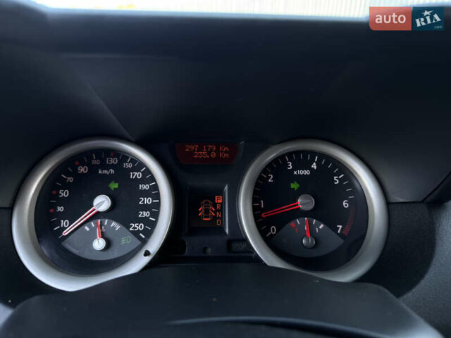 Черный Рено Меган, объемом двигателя 1.6 л и пробегом 297 тыс. км за 4699 $, фото 27 на Automoto.ua
