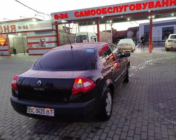 Черный Рено Меган, объемом двигателя 1.6 л и пробегом 310 тыс. км за 4000 $, фото 2 на Automoto.ua